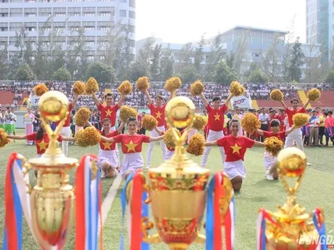 Bế mạc giải bóng đá THPT TP.HCM: Trường năng khiếu Nguyễn Thị Định lên ngôi vô địch