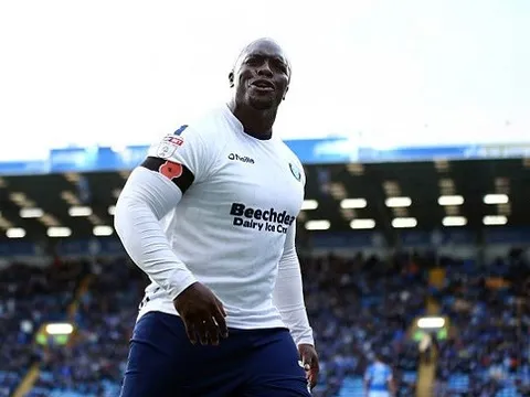 Akinfenwa - Cầu thủ vạm vỡ bậc nhất của làng túc cầu