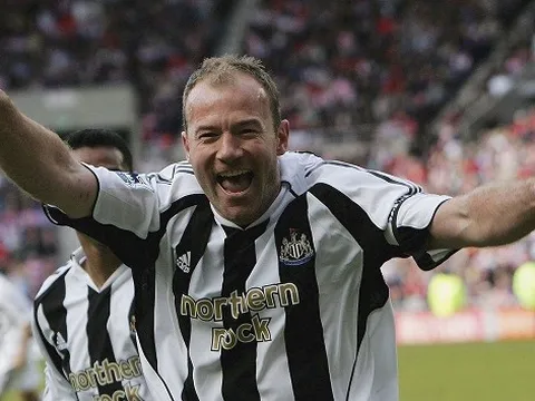 Alan Shearer - tiền đạo xuất chúng của bóng đá Anh