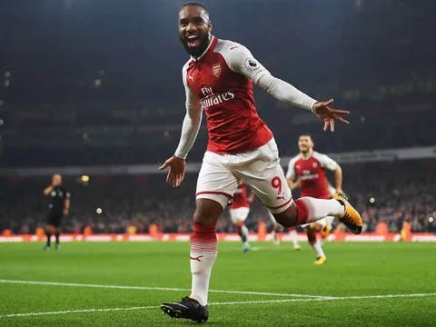 Alexandre Lacazette – Chàng trai gốc “Guadeloupe’’ si tình trên con đường khẳng định bản thân
