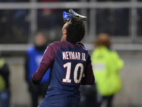 Ẩn ý đằng sau màn ăn mừng của Neymar trong trận với Amiens