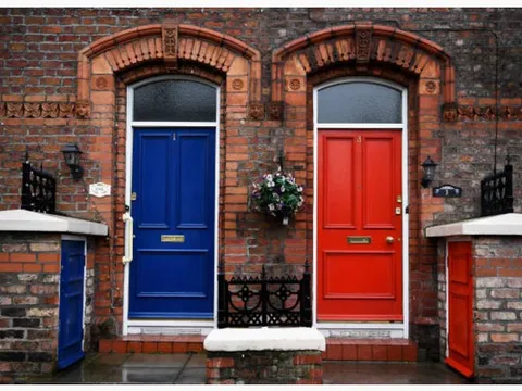 Anfield yên ắng trước giờ nổi sóng