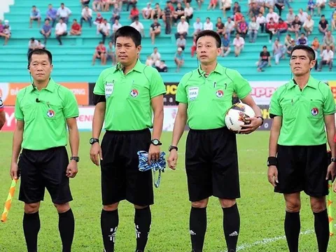 Chủ tịch Long An “tố” trọng tài cướp chiến thắng đội nhà