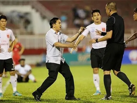 Long An và trưởng ban trọng tài VFF lọt Top hình ảnh xấu xí nhất năm 2017