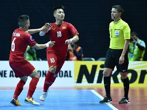 Ngược dòng đánh bại Đài Bắc Trung Hoa, ĐT futsal Việt Nam vào tứ kết