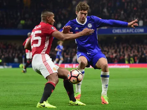 Antonio Valencia thể hiện ra sao vs Chelsea?