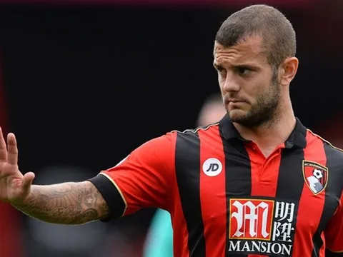 Arsenal khủng hoảng, Wenger tiếc Wilshere