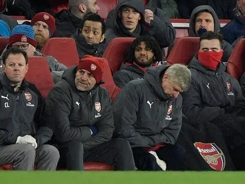 Arsenal lập kỷ lục tồi tệ khi thua Man City