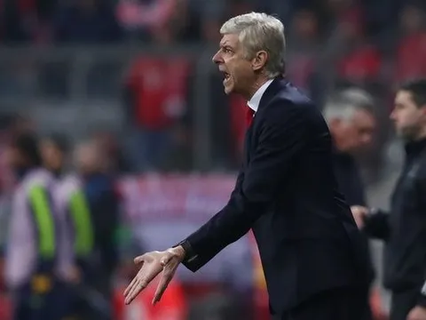 Arsenal, sau giang san là khoảng trống khổng lồ