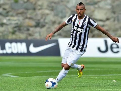 Arturo Vidal đẳng cấp thế nào khi còn khoác áo Juventus?