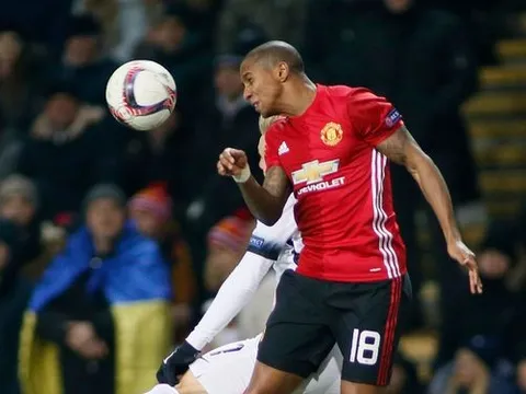 Ashley Young từng chơi rất bùng nổ tại Manchester United