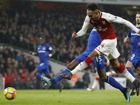 Aubameyang và 6 khoảnh khắc vàng ở màn ra mắt Arsenal