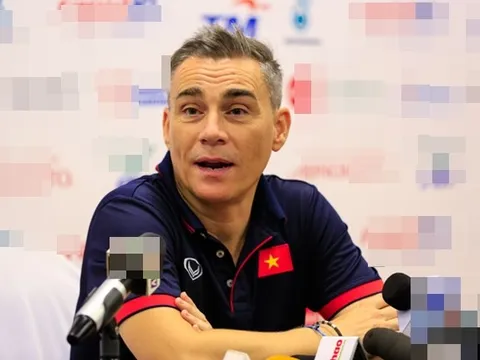 HLV Miguel Rodrigo: “Việt Nam chiến thắng xứng đáng”