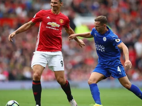 Bàn thắng giúp Zlatan Ibrahimovic lập kỷ lục tại NHA
