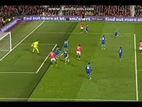 Bàn thắng không được công nhận của Ibra (vs Everton)