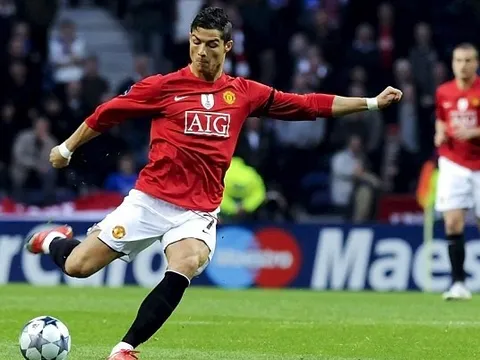 Bàn thắng kinh điển: Cristiano Ronaldo vs Porto