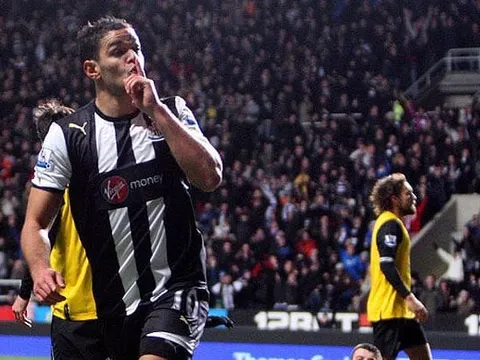 Bàn thắng kinh điển: Hatem Ben Arfa vs Blackburn