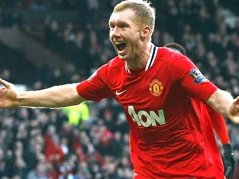 Bàn thắng kinh điển: Paul Scholes vs Aston Villa
