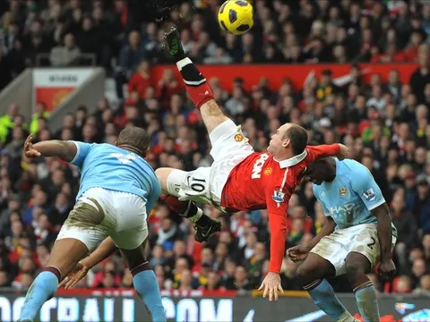 Bàn thắng kinh điển: Wayne Rooney vs Manchester City