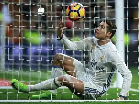 Bản tin BongDa ngày 2-3 | CR7 "cân team" vẫn không đủ để cắt đuôi Barca