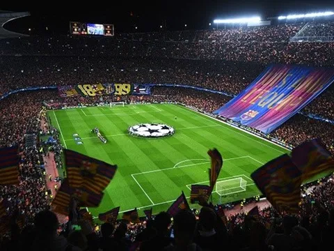 Cảnh báo động đất sau màn ăn mừng của Barca