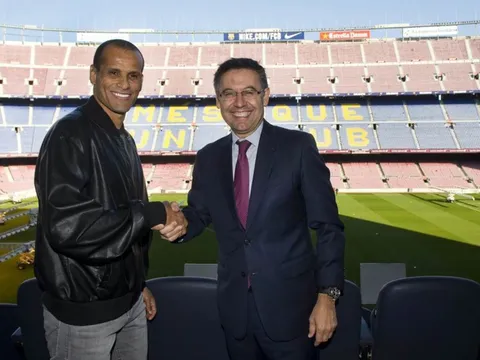 Barca 'chiêu mộ' thành công Rivaldo