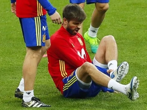 Barca 'hú hồn' với chấn thương của Pique