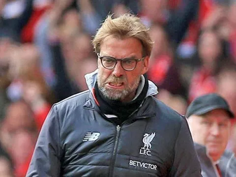 Barkley tắc bóng ghê rợn, người Liverpool nói gì?