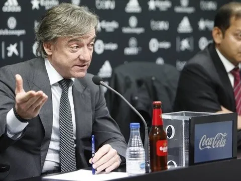 Bất ngờ từ chức, Prandelli bị Valencia 'sỉ vả'