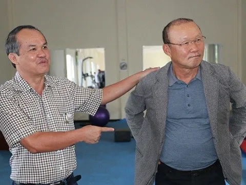 Bầu Đức: Ông Park hơn hẳn Miura