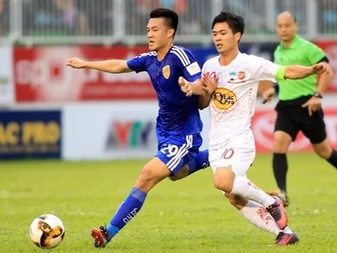 Bầu Đức và ngôi vô địch V-League: Đi nhẹ, nói khẽ mới sợ!