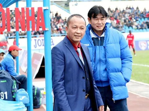 Bầu Hùng: Khi men say chưa trọn...