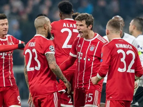 Bayern 12/13 vs Bayern 17/18: Hoàn thiện sự hoàn hảo