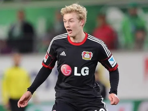 Rút ruột Leverkusen, Bayern thống trị Bundesliga
