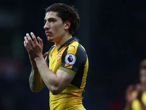 Bellerin đang 'xiêu lòng' trước Barcelona