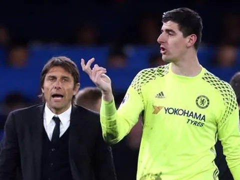 Biến lớn ở Chelsea: Courtois chỉ trích thẳng mặt Conte và các đồng đội