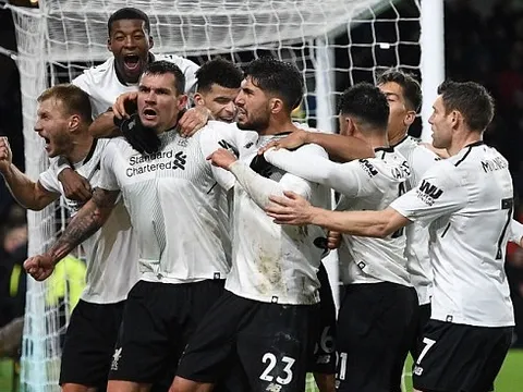Bộ đôi trung vệ hóa người hùng, Liverpool giành thắng lợi ở phút 90+4