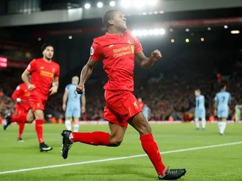 Bóp nghẹt lối đá của Man City, Liverpool tiếp tục bám đuổi Chelsea trong cuộc đua vô địch