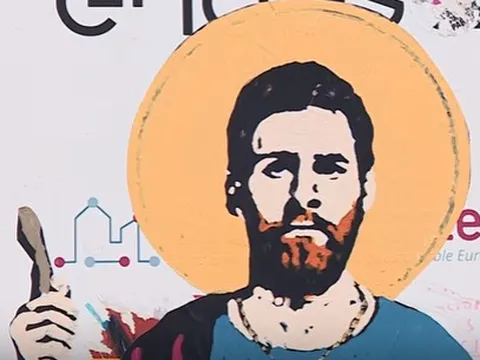 Bức ảnh về thánh Messi xuất hiện giữa thành phố Barcelona