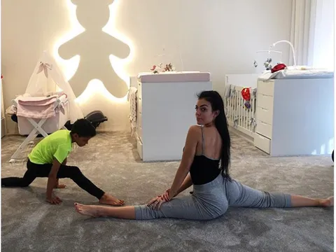 Bạn gái của Ronaldo hào hứng 'đày ải' con trai người tình
