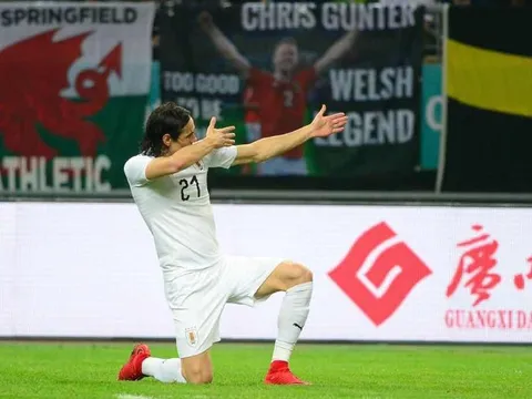 Cavani lại ghi bàn, Uruguay đăng quang trên đất Trung Quốc