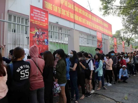 “Cháy vé” giao lưu U23 Việt Nam trên sân Thống Nhất
