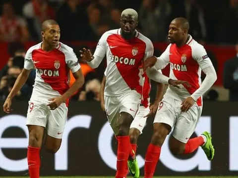 Chấm điểm Monaco 3-1 Man City: Bernardo Silva chói sáng; Aguero quá "cùn mòn"