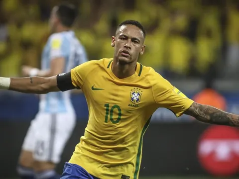 Chỉ hai năm nữa, Neymar sẽ vượt mặt Messi và Ronaldo