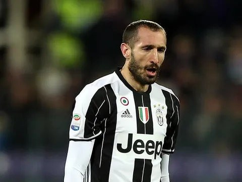 Chiellini: 'Không cần chơi đẹp, nhưng phải thông minh'