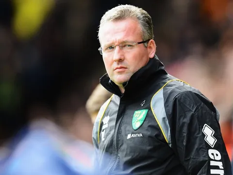 CHÍNH THỨC: Stoke City có HLV thay Mark Hughes