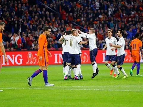 Chơi khởi sắc, Hà Lan vẫn bị người Italia đả bại