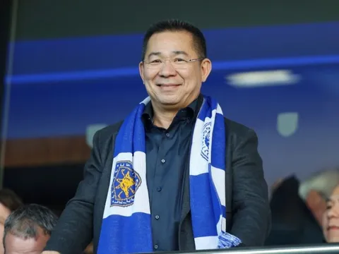 Chủ tịch Leicester bỏ luôn trang cá nhân vì sức ép dư luận