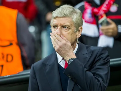 Chua chát Arsenal: Về vườn thôi, "giáo sư" Wenger!