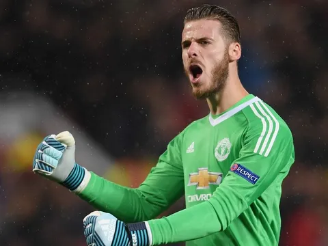 Chưa đón Sanchez, Mourinho quyết giữ bằng được cái tên này